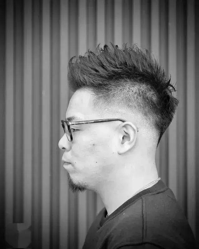 口红|男士发型推荐，这么帅的发型，你早该剪了