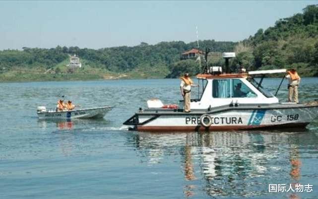 【】男子出门钓鱼后神秘失踪，3天后他腐烂的尸体漂浮在河面上