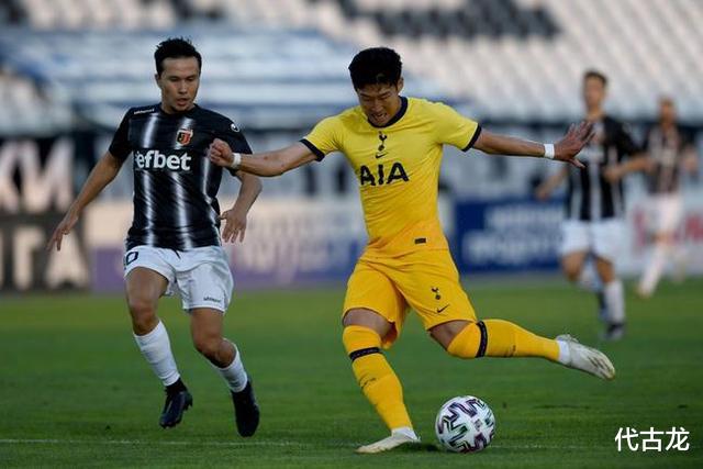 柯城|双喜临门!热刺欧联11打9绝杀晋级,两大巨星今日将完成签约