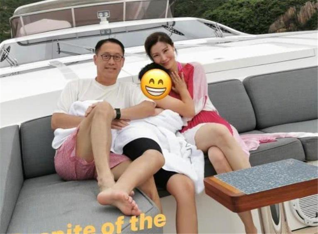 豪门|最美港姐嫁千亿富豪不想生娃，婆婆一句话让她妥协，41岁高龄产子