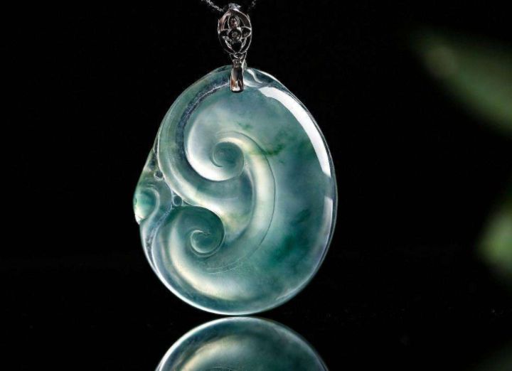 翡翠|全是干货！教你四看识别和田玉籽料，五看识别真假翡翠