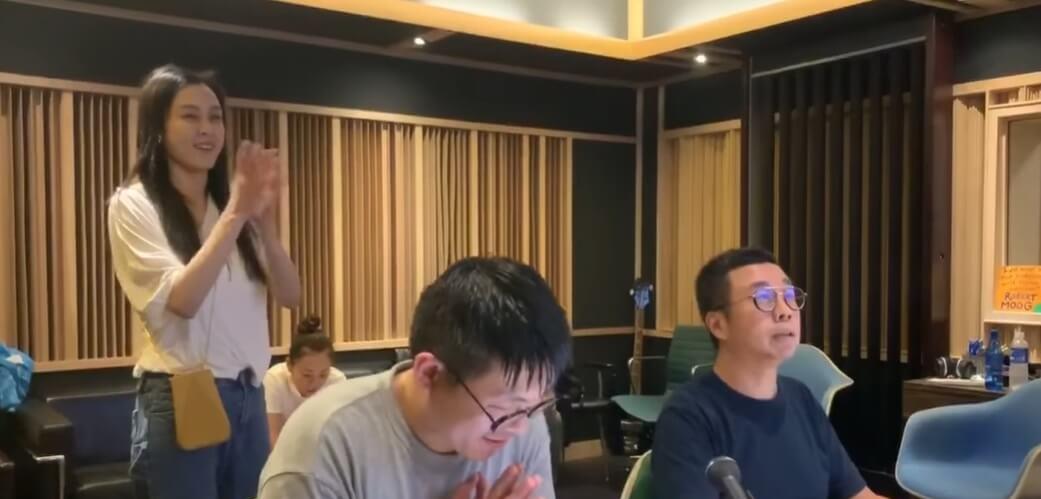 范玮琪@黑人生日许愿希望你们听见！范玮琪走出狗官风波首曝新专辑歌曲