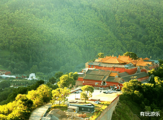 峨眉山▲中国的四大名山!峨眉山上榜!其它三座你知道是哪吗?