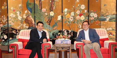 密春雷|又一富豪“藏不住”了，60亿拿下上海黄金地段，二婚娶央视一姐！