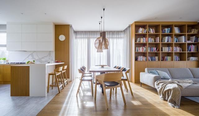 ：白色和原木色的碰撞，让75平小户型空间显得清新自然，太舒适了