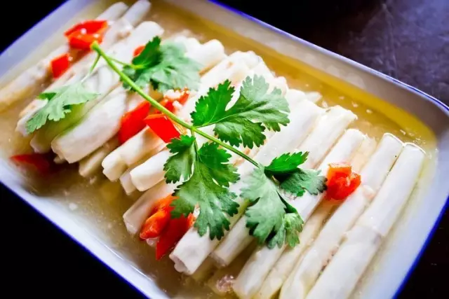 云南|比大理静谧，比丽江舒服！昆明旁这座云南最慢小城，去一趟相当出国！