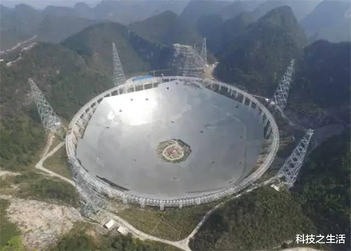『射电望远镜』全球第一“天眼”退休，曾耗资2.6亿，如今为何惨遭遗弃？