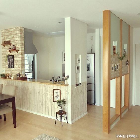 老年小妙招|厨房一端砌到顶，又折腾出2㎡收纳，内嵌设计，路过拿取甚是方便