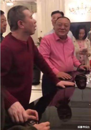 「冯小刚」2018年,醉酒的冯小刚坚持让苗苗跳舞,陈道明:你TM没见过跳舞啊