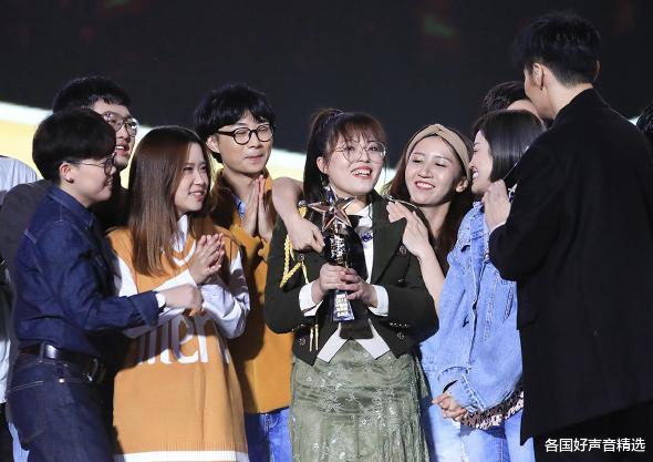 「李荣浩」中国好声音最“冷”冠军，靠着李荣浩人气上位的她后来怎么样了？