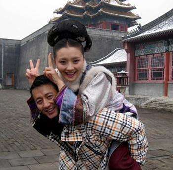 『唐僧』他是西游记中放鱼的小唐僧，今成亿万富翁，妻子是甄嬛传中的她