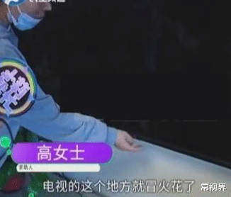 常视界|女子新买的电视，不到半个月却自动爆炸，售后：谁往里面灌水了！