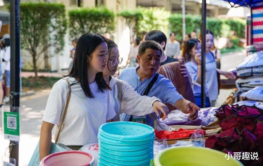 「填报志愿」渐渐失去就业优势的5个专业，“衰落”极快，录取分数仍然很高