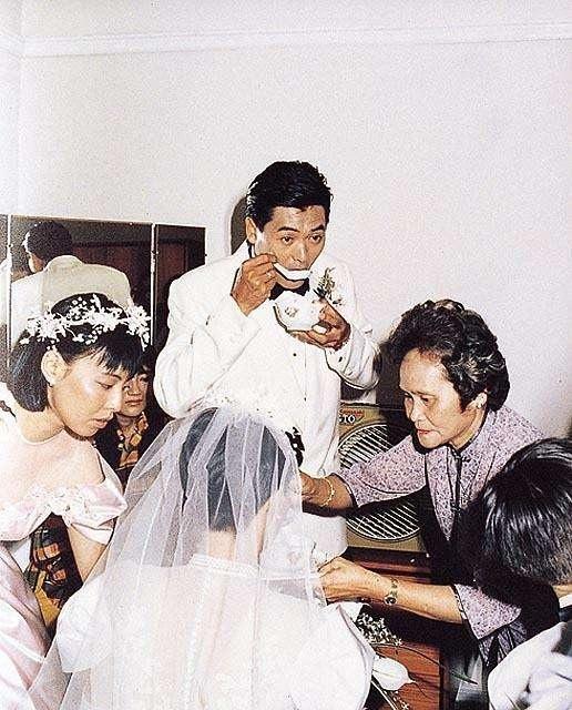 [周润发]周润发这么完美的老公，36年前余安安为何坚决跟他离婚？