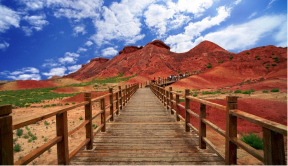 「张掖」美得不似人间真实，这个七彩丘陵的梦幻之地，你可一定要来打卡！