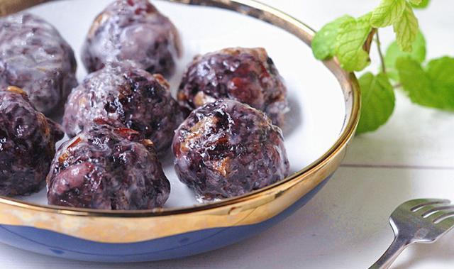 黑米|天凉好睡觉,不想早起,早餐吃它吧!软糯清香,补血暖胃好消化!