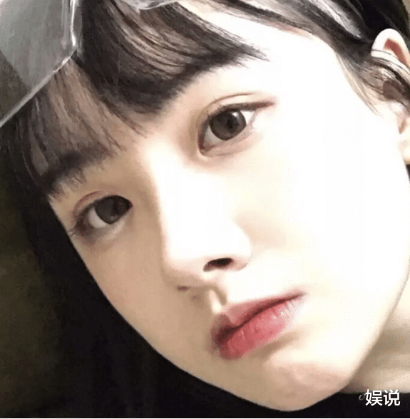 刘海@女生常用手摸这“3地方”,颜值会普遍降低,难怪被喊老阿姨!