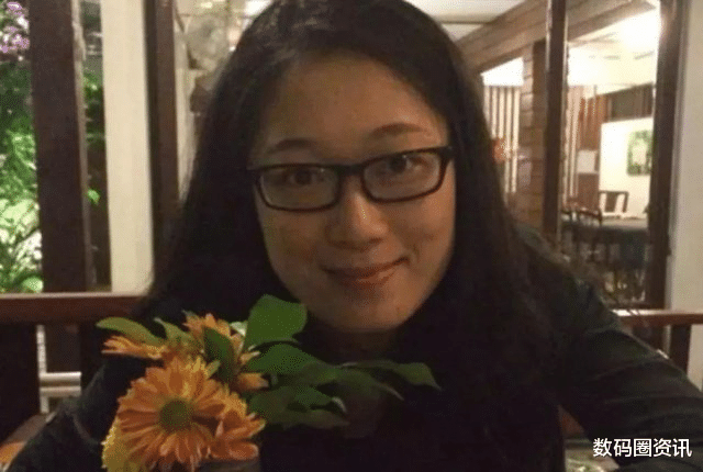 刘强东接连卸任！神秘女人接手刘强东443家公司，奶茶妹妹都没有这待遇