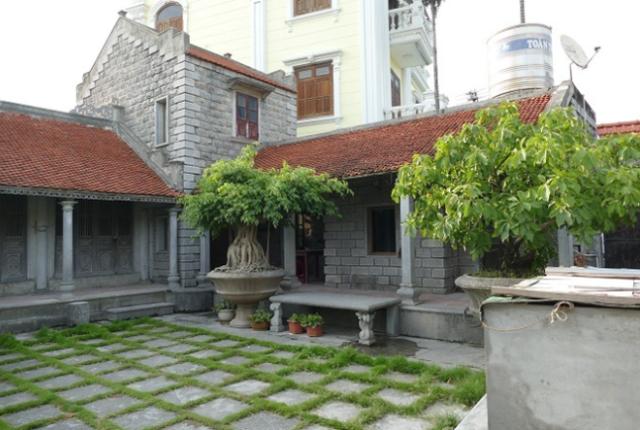 睹图|男子继承一座86年历史的石屋，有人出价3000万不舍得卖