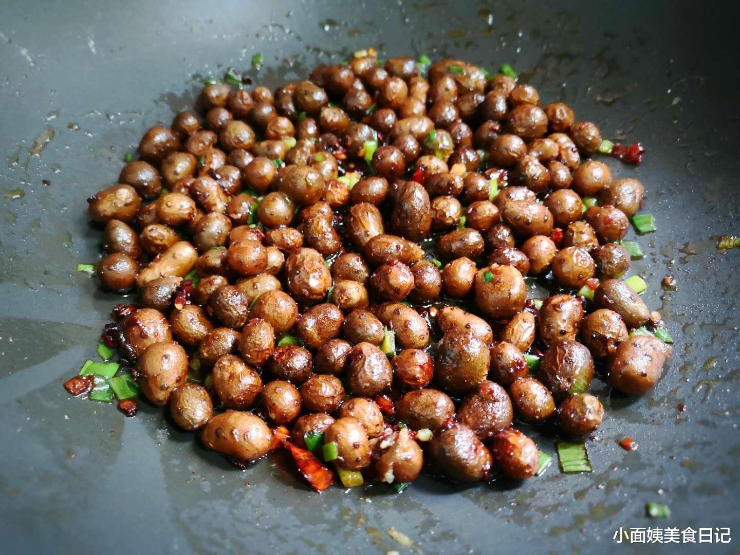 山药|秋季，吃花生板栗不如吃它，一次囤10斤，冬天随手一炒比肉还香！