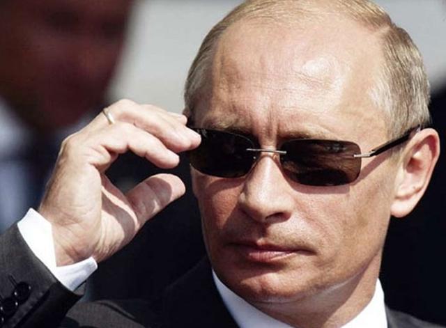 侦察机|美国侦察机闯入俄罗斯军演禁区！俄军开火，发射防空导弹直接击落