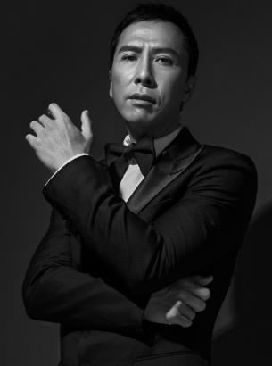 甄子丹▲一部电影，被剪成两部上映？主演甄子丹发怒，呼吁影迷不要上当！