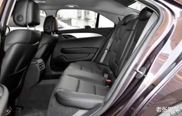 大众迈腾|从27万跌到19.38万，一年没白等，后驱起步279马力，买啥迈腾