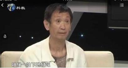 毛晓彤|毛晓彤：幼时被扔垃圾堆，成名后被索5000万，父亲说她挣钱太容易