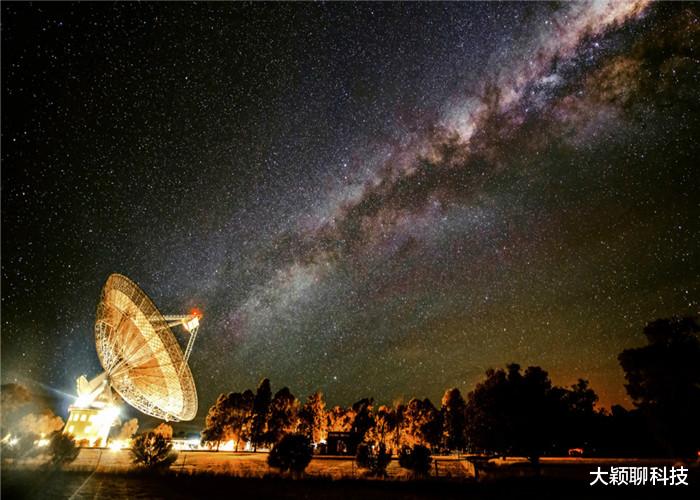 外星人■根据目击外星人事件，它或许已经入侵地球，一直伪装和人类共同生活！