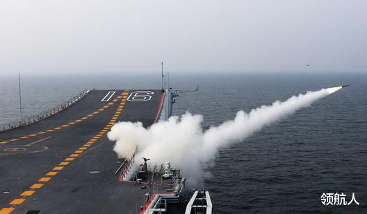 「辽宁舰」为什么普通国家养不起航母?看辽宁舰加满一箱油要多少钱就知道了