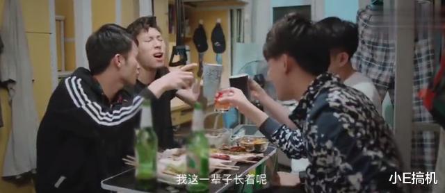 |华为再现神级广告！这只手握麒麟990的兔子是如何化险为夷的？