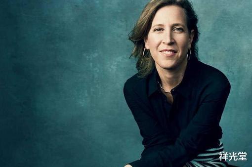 大姨妈|“大姨妈”出现3个信号，可能是快绝经了，别当成妇科疾病