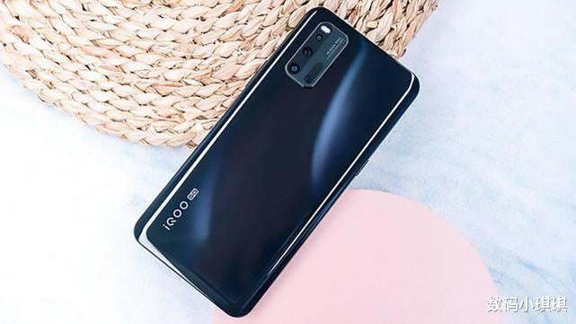 骁龙865|预算2000出头，你还选中端红米或荣耀？骁龙865+144Hz不更香？