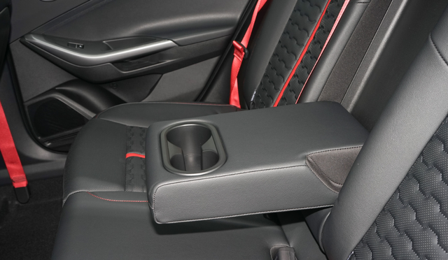 菲斯塔|又一合资车“倒下”，比思域漂亮，曾月销20565辆，如今月销2辆