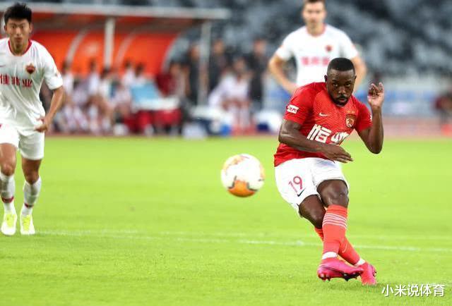 『里卡多·高拉特』高拉特状态爆棚！费南多热身赛梅开二度，李铁幸福的烦恼来了