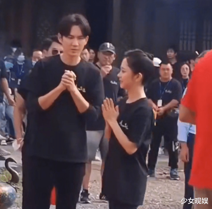 谭松韵|30岁谭松韵新剧又扮演古代美少女，男主大家认识，看完路透想追