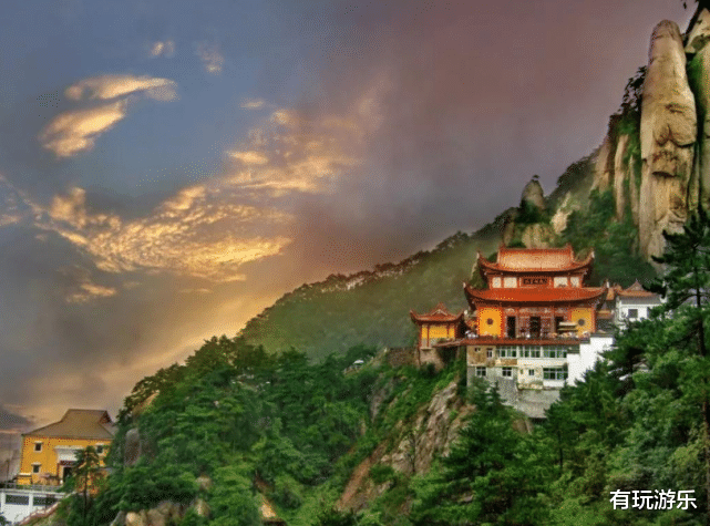 峨眉山▲中国的四大名山!峨眉山上榜!其它三座你知道是哪吗?