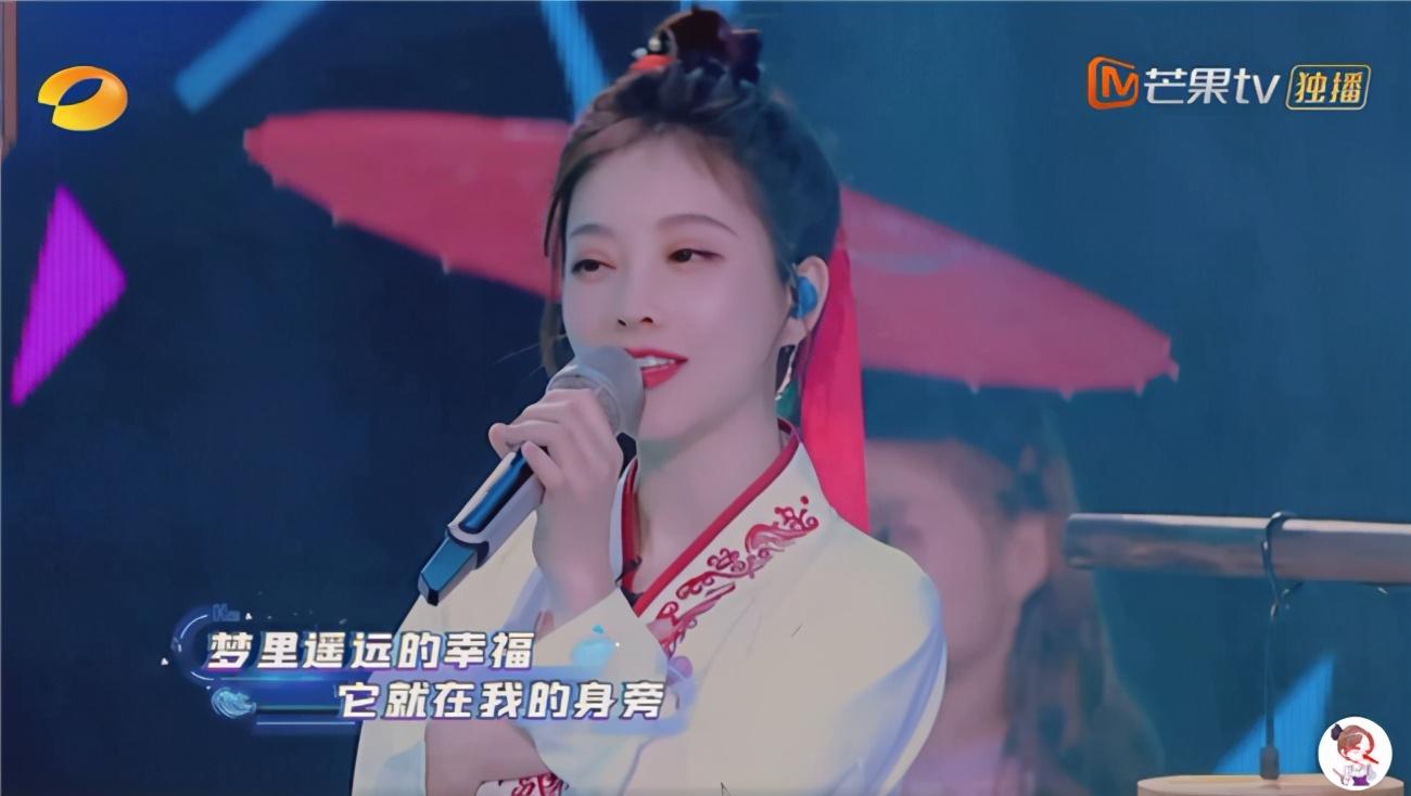 冯提莫|冯提莫参加综艺选秀，刚开口评委都坐不住了！网友：绝对是真唱