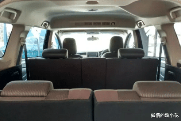 星途lx|首搭三菱发动机，全新“骊威”到店，6座布局，比楼兰大太多了！