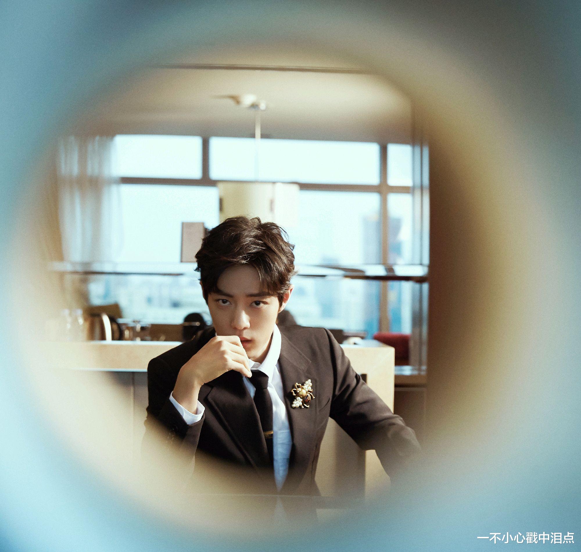 #肖战#肖战单曲销量破纪录：指望227事件能让饭圈女孩清醒，太天真了