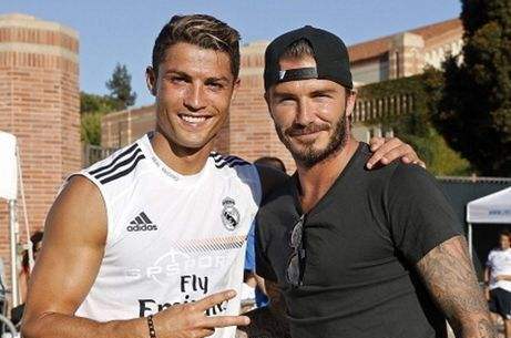 温格|门德斯承认，C罗留守尤文的概率越来越高，决定采纳温格的建议