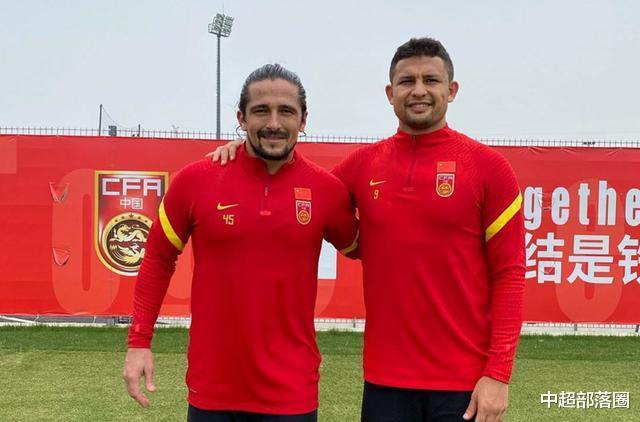 国足|国足归化阵容曝光!包揽中前场,变为巴西2队,实力秒变亚洲一流水平