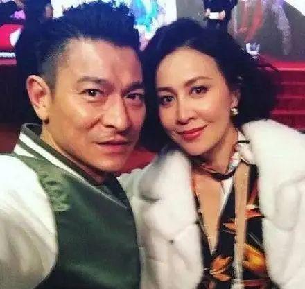 刘德华|刘德华60岁生日，惊动香港大半个娱乐圈，李连杰向太洪金宝齐聚！