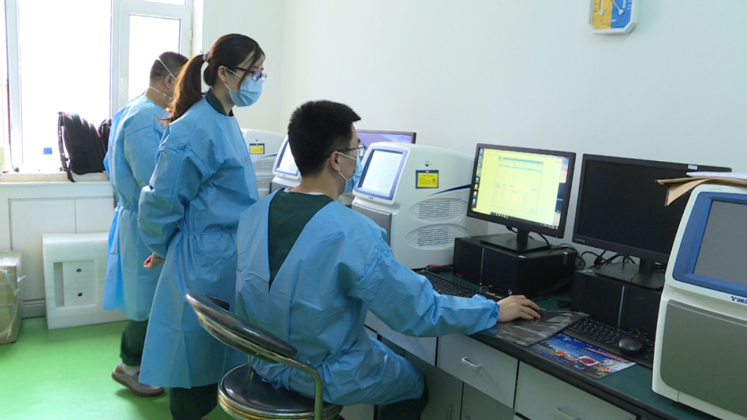 【舒兰】1传31！22岁医院女员工确诊，12次乘公交车！该地封居民楼1103栋