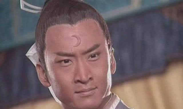 「李玲玉」陆毅和邓超都演过包拯，为何大家只记住周杰的形象？