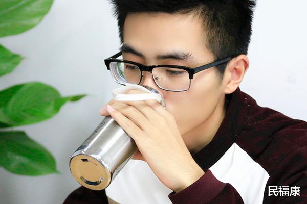 血糖|肾脏不好了，双脚会“报警”，若没有异常，恭喜，肾脏还算健康