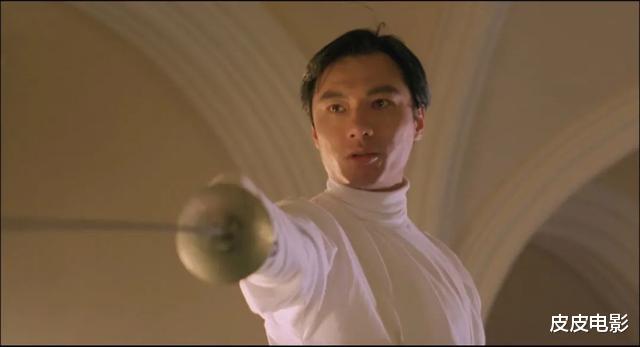 何鸿燊@何超盈：爸爸，这部电影中关于你的事情是否真实？何鸿燊笑而不语