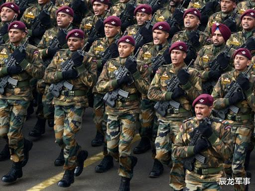 「印度」边境冲突印度多少人受伤？陆军参谋长抵达医院，伤员一眼望不到头