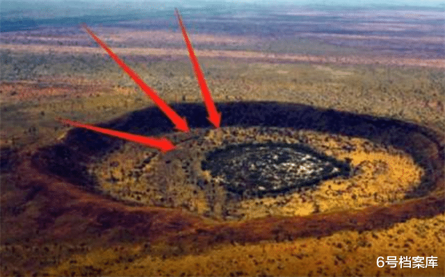 『』赤道附近出现“万米巨蟒”，居民不敢靠近，至今无法合理解释！