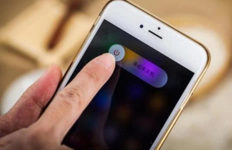 手机重启和关机有什么区别？难怪你手机卡顿还用不长久